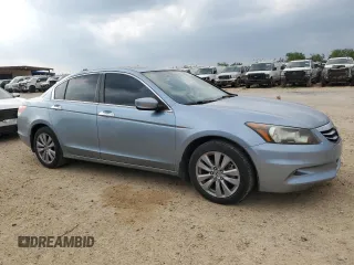 2011 Honda Accord EX z VIN 1HGCP3F77BA027015, wystawiony jako Copart lot #55160465 z przebiegiem 156 704 mil mil oraz Czysty tytuł • Clean title. Historia ofert i sprzedaży dostępna na DreamBid. Obrazek 4.