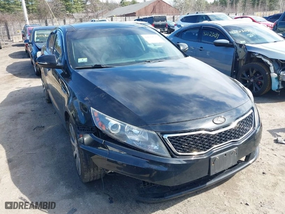 2012 Kia Optima SX with VIN 5XXGR4A68CG065969, listed as a IAAI auction lot 42029523 with 284,795 mi miles. Bid and sale history available at carsss.com. Image 1.