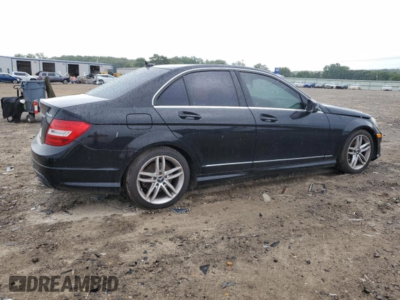 2013 Mercedes-Benz C 300 Sport with VIN WDDGF8AB1DA730680, listed as a Copart auction lot 60619285 with 223,869 mi miles and Salvage title. Bid and sale history available at DreamBid. Image 3.