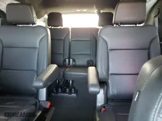 2022 Chevrolet Tahoe LT with VIN 1GNSKNKD5NR277186, listed as a Copart auction lot 42958325 with 31,265 mi miles and Salvage Title. Bid and sale history available at carsss.com. Image 10.