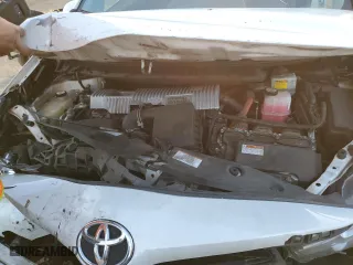 2017 Toyota Prius v Two with VIN JTDZN3EU5HJ066295, listed as a Copart auction lot 43470005 with 237,185 mi miles and Salvage Title. Bid and sale history available at carsss.com. Image 11.