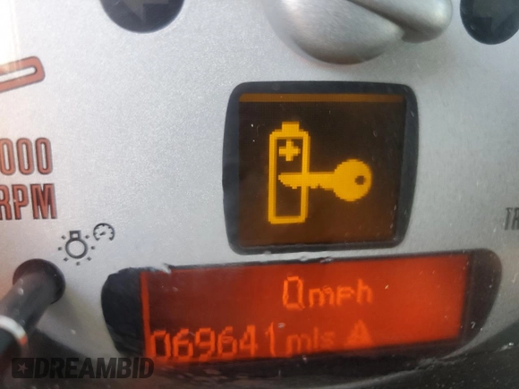 2013 MINI Hardtop with VIN WMWSU3C50DT372302, listed as a Copart auction lot 50600515 with 69,641 mi miles and Salvage Title. Bid and sale history available at DreamBid. Image 9.