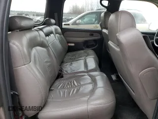 2002 Chevrolet Suburban LS with VIN 1GNFK16Z92J182978, listed as a Copart auction lot 47633055 with 102,157 mi miles and Clean Title. Bid and sale history available at carsss.com. Image 11.