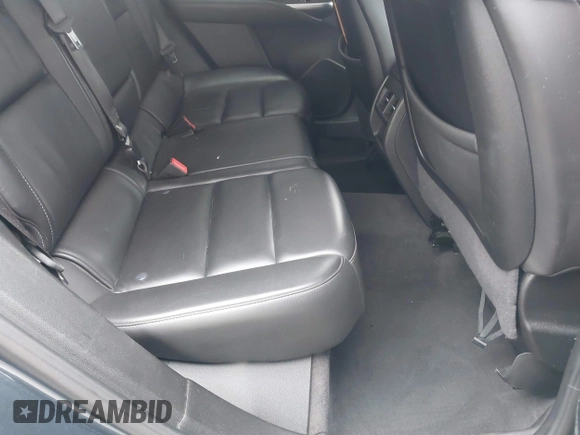 2020 Cadillac XT4 AWD Premium Luxury with VIN 1GYFZDR45LF062180, listed as a IAAI auction lot 41599215 with 105,350 mi miles. Bid and sale history available at carsss.com. Image 8.