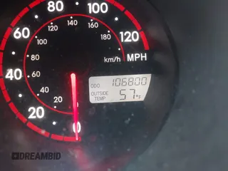 2005 Toyota Matrix STD with VIN 2T1KR32E25C415018, listed as a IAAI auction lot 42072315 with 106,800 mi miles and . Bid and sale history available at DreamBid. Image 16.
