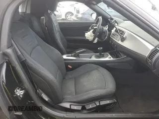 2005 BMW Z4 2.5i with VIN 4USBT335X5LR71029, listed as a Copart auction lot 42146655 with 80,813 mi miles and Salvage Title. Bid and sale history available at carsss.com. Image 10.
