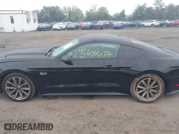 2015 Ford Mustang GT z VIN 1FA6P8CF8F5353916, wystawiony jako IAAI lot #42606432 z przebiegiem 70 582 mil mil oraz . Historia ofert i sprzedaży dostępna na DreamBid. Obrazek 14.