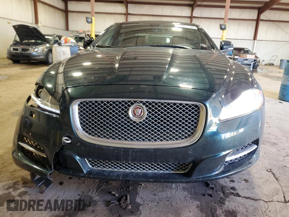 2014 Jaguar XJ with VIN SAJWA2GTXEMV72147, listed as a Copart auction lot 44854485 with 103,814 mi miles and Salvage Title. Bid and sale history available at DreamBid. Image 5.