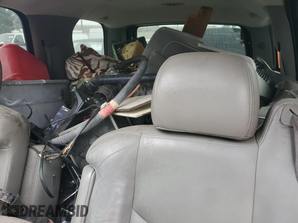 2004 GMC Yukon SLT with VIN 1GKEC13T74R201960, listed as a Copart auction lot 76591114 with 158,498 mi miles and Salvage Title. Bid and sale history available at carsss.com. Image 10.