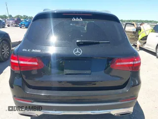 2018 Mercedes-Benz GLC 300 с VIN WDC0G4JB5JV021220, выставлен на аукционе IAAI как лот 42272012 с пробегом 79 692 миль миль и . История ставок и продаж доступна на DreamBid. Изображение 16.