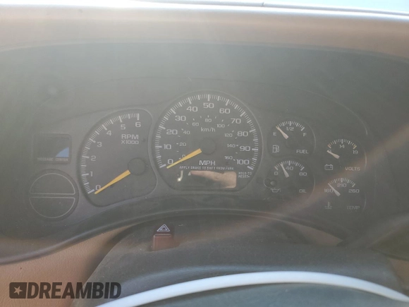 2000 Chevrolet Suburban with VIN 1GNFK16T1YJ183059, listed as a Copart auction lot 66229194 with 0 mi miles and Salvage Title. Bid and sale history available at carsss.com. Image 9.