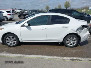 2013 Mazda Mazda3 i Sport with VIN JM1BL1U73D1764244, listed as a IAAI auction lot 41918487 with 94,620 mi miles. Bid and sale history available at carsss.com. Image 14.