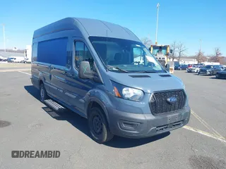 2021 Ford Transit Cargo с VIN 1FTBR3X87MKA56961, выставлен на аукционе IAAI как лот 41671753 с пробегом 93 912 миль миль и . История ставок и продаж доступна на DreamBid. Изображение 1.