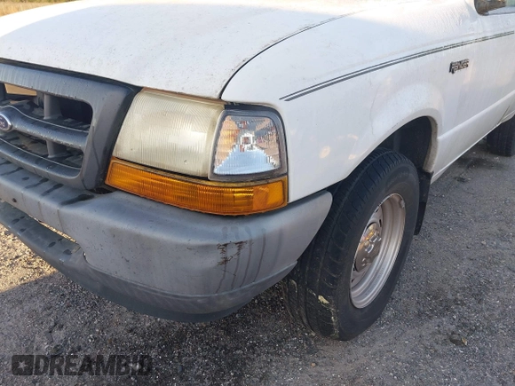 2000 Ford Ranger XL with VIN 1FTYR10VXYTA44706, listed as a IAAI auction lot 41783769 with 176,375 mi miles. Bid and sale history available at carsss.com. Image 6.