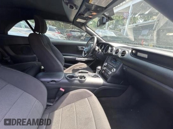 2017 Ford Mustang V6 с VIN 1FATP8EM9H5270027, выставлен на аукционе Copart как лот 62111855 с пробегом 55 166 миль миль и Списание • Salvage title. История ставок и продаж доступна на DreamBid. Изображение 5.
