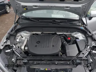 2022 Volvo XC60 Momentum z VIN YV4L12RK0N1997610, wystawiony jako IAAI lot #42202592 z przebiegiem 3580 mil mil oraz . Historia ofert i sprzedaży dostępna na DreamBid. Obrazek 10.