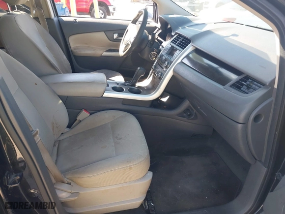 2012 Ford Edge SE with VIN 2FMDK3GC0CBA57889, listed as a IAAI auction lot 42074102 with 173,576 mi miles. Bid and sale history available at carsss.com. Image 5.