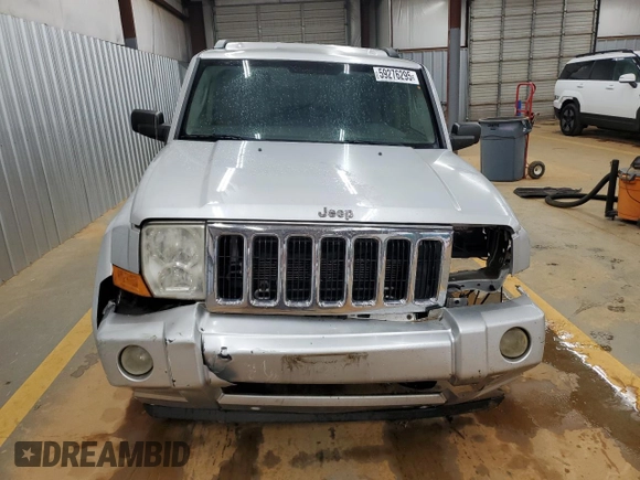 2010 Jeep Commander Sport с VIN 1J4RG4GK1AC132194, выставлен на аукционе Copart как лот 59276295 с пробегом 268 856 миль миль и Списание • Salvage title. История ставок и продаж доступна на DreamBid. Изображение 5.