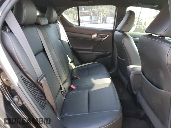 2016 Lexus CT 200h z VIN JTHKD5BH6G2255679, wystawiony jako Copart lot #52717095 z przebiegiem 148 953 mil mil oraz Szkoda całkowita • Salvage title. Historia ofert i sprzedaży dostępna na DreamBid. Obrazek 10.