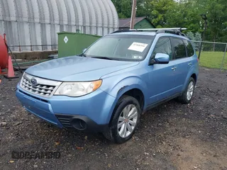 2011 Subaru Forester X Premium с VIN JF2SHADC6BH755106, выставлен на аукционе IAAI как лот 42468316 с пробегом 155 623 миль миль и . История ставок и продаж доступна на DreamBid. Изображение 2.