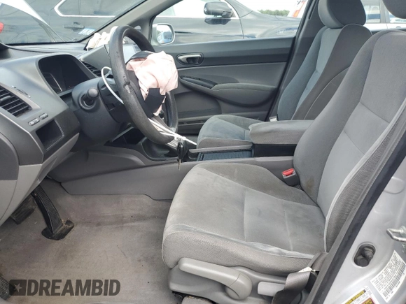 2009 Honda Civic LX z VIN 1HGFA16529L027844, wystawiony jako Copart lot #57383525 z przebiegiem 147 542 mil mil oraz Szkoda całkowita • Salvage title. Historia ofert i sprzedaży dostępna na DreamBid. Obrazek 7.