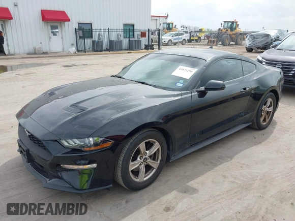 2020 Ford Mustang EcoBoost z VIN 1FA6P8TH6L5181768, wystawiony jako IAAI lot #41871296 z przebiegiem 55 131 mil mil oraz . Historia ofert i sprzedaży dostępna na DreamBid. Obrazek 2.