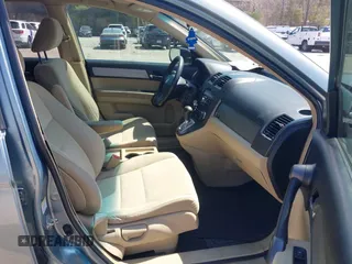 2011 Honda CR-V EX with VIN 5J6RE4H58BL033243, listed as a IAAI auction lot 42065236 with 166,879 mi miles and . Bid and sale history available at carsss.com. Image 5.