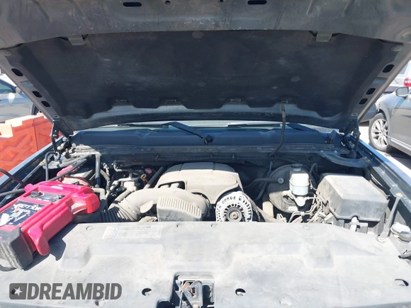 2008 Chevrolet Silverado 1500 Work Truck with VIN 2GCEC13C181113268, listed as a IAAI auction lot 41995026 with 131,071 mi miles and . Bid and sale history available at DreamBid. Image 10.