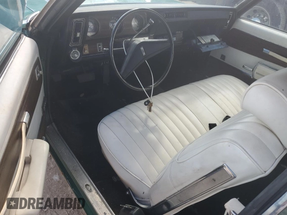 1972 Oldsmobile Cutlass with VIN 3J67K2M135052, listed as a Copart auction lot 75190394 with 78,577 mi miles and Non Repairable. Bid and sale history available at DreamBid. Image 8.