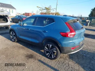 2024 Volvo XC40 Plus Bright Theme with VIN YV4L12UE1R2216840, listed as a IAAI auction lot 41405763 with 4,849 mi miles. Bid and sale history available at carsss.com. Image 3.