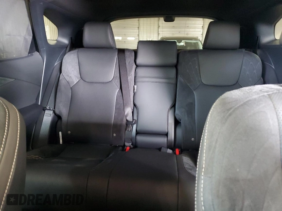 2024 Lexus RX 350h z VIN 2T2BBMCA3RC063302, wystawiony jako Copart lot #56977445 z przebiegiem 653 mil mil oraz Szkody całkowita. Historia ofert i sprzedaży dostępna na DreamBid. Obrazek 10.