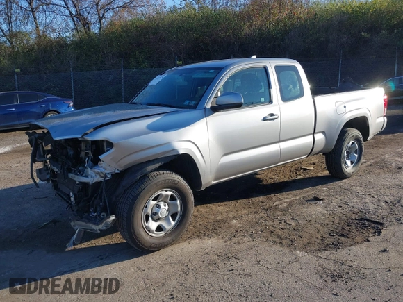 2017 Toyota Tacoma SR z VIN 5TFSX5EN9HX057404, wystawiony jako IAAI lot #40831578 z przebiegiem 91 434 mil mil oraz . Historia ofert i sprzedaży dostępna na DreamBid. Obrazek 2.
