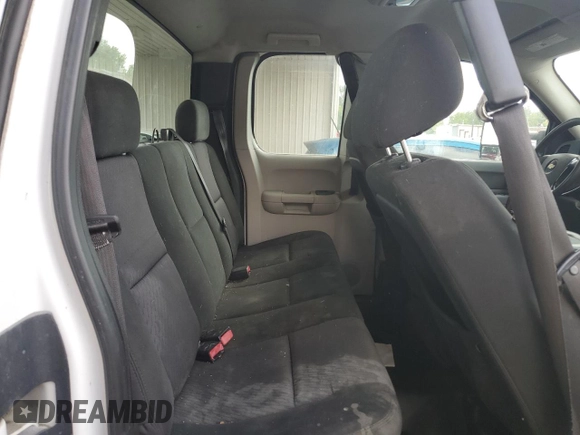 2010 Chevrolet Silverado 1500 with VIN 1GCSKPE32AZ140711, listed as a Copart auction lot 48301125 with 183,663 mi miles and Non Repairable. Bid and sale history available at DreamBid. Image 20.
