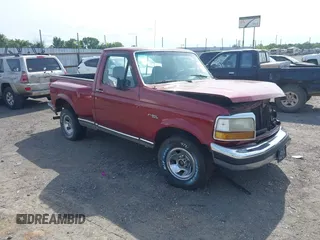 1992 Ford F-150 with VIN 1FTDF15N8NKA81612, listed as a IAAI auction lot 42150832 with 197,745 mi miles and . Bid and sale history available at DreamBid. Image 1.