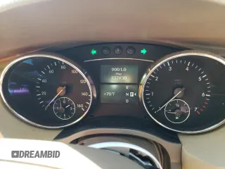 2010 Mercedes-Benz R 350 with VIN 4JGCB6FEXAA112356, listed as a Copart auction lot 77314034 with 137,930 mi miles and Clean Title. Bid and sale history available at DreamBid. Image 9.