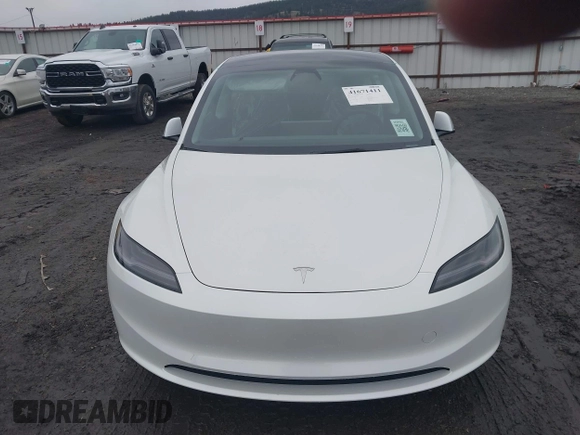 2025 Tesla Model 3 Long Range with VIN 5YJ3E1EB9SF890212, listed as a IAAI auction lot 41671411 with 3 mi miles and . Bid and sale history available at DreamBid. Image 12.