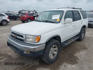 1999 Toyota 4Runner SR5 with VIN JT3GN86R3X0132463, listed as a IAAI auction lot 42019672 with 391,073 mi miles and . Bid and sale history available at DreamBid. Image 6.