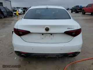 2018 Alfa Romeo Giulia with VIN ZARFAEBN3J7591484, listed as a Copart auction lot 86514884 with 94,276 mi miles and Salvage Title. Bid and sale history available at carsss.com. Image 6.