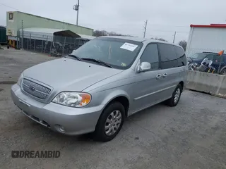 2004 Kia Sedona LX with VIN KNDUP131946545303, listed as a IAAI auction lot 41714164 with 1 mi miles. Bid and sale history available at carsss.com. Image 2.