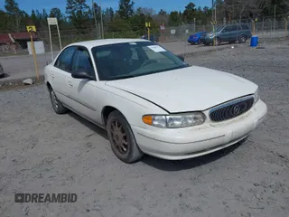 2003 Buick Century Custom with VIN 2G4WS52J831138011, listed as a IAAI auction lot 41688456 with 121,702 mi miles. Bid and sale history available at carsss.com. Image 1.