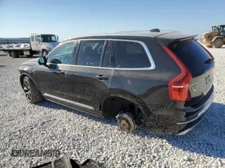 2021 Volvo XC90 Inscription Expression with VIN YV4BR00K5M1697663, listed as a Copart auction lot 77861664 with 45,271 mi miles and Salvage Title. Bid and sale history available at carsss.com. Image 2.