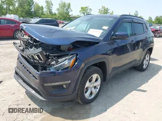 2019 Jeep Compass Latitude z VIN 3C4NJDBB2KT650866, wystawiony jako IAAI lot #42363259 z przebiegiem 43 202 mil mil oraz . Historia ofert i sprzedaży dostępna na DreamBid. Obrazek 17.