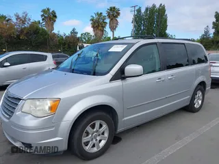 2010 Chrysler Town & Country Touring with VIN 2A4RR5D11AR432126, listed as a IAAI auction lot 42261584 with 135,638 mi miles and . Bid and sale history available at DreamBid. Image 6.