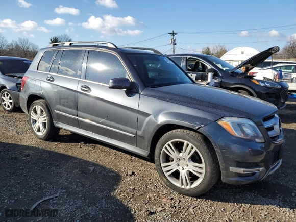 2013 Mercedes-Benz GLK-Class GLK 350 with VIN WDCGG8JBXDG126253, listed as a Copart auction lot 47227115 with 141,834 mi miles and Salvage Title. Bid and sale history available at carsss.com. Image 4.