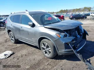 2020 Nissan Rogue SV with VIN JN8AT2MV8LW114301, listed as a IAAI auction lot 41601591 with 28,068 mi miles. Bid and sale history available at carsss.com. Image 1.