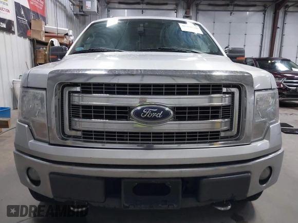 2014 Ford F-150 XL with VIN 1FTFW1EFXEFB69619, listed as a IAAI auction lot 41360500 with 196,708 mi miles and . Bid and sale history available at carsss.com. Image 12.