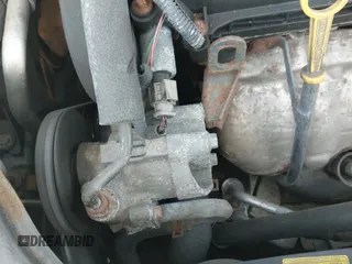 2010 Chevrolet Aveo 2LT z VIN KL1TG5DE6AB108003, wystawiony jako IAAI lot #41794686 z przebiegiem 138 142 mil mil oraz . Historia ofert i sprzedaży dostępna na DreamBid. Obrazek 12.