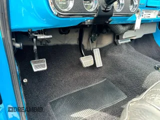 1972 Chevrolet Blazer z VIN 0000CKE182F177381, wystawiony jako Copart lot #59614495 z przebiegiem 33 063 mil mil oraz Czysty tytuł • Clean title. Historia ofert i sprzedaży dostępna na DreamBid. Obrazek 7.