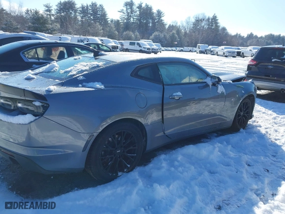 2019 Chevrolet Camaro 2LT with VIN 1G1FC1RX8K0127503, listed as a IAAI auction lot 41448837 with 84,170 mi miles. Bid and sale history available at carsss.com. Image 13.