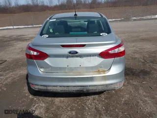 2013 Ford Focus SE with VIN 1FADP3F20DL174037, listed as a IAAI auction lot 41792552 with 131,984 mi miles. Bid and sale history available at carsss.com. Image 16.